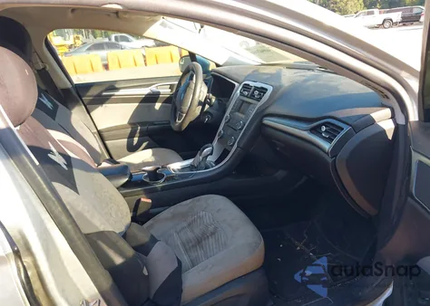 2016 Ford Fusion S z USA, uszkodzony, nr VIN 3FA6P0G71GR202029